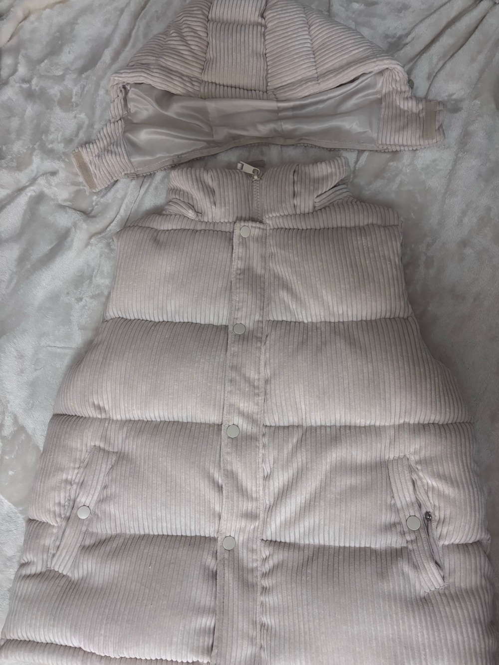 Cambridge Dry Goods Cream Puffer Vest with Removable Hood